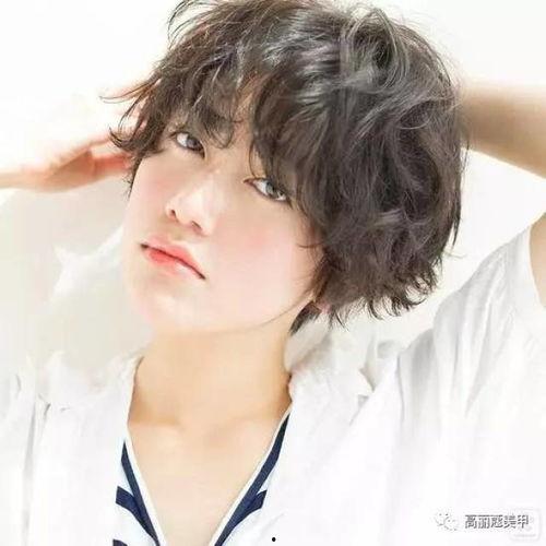 国产短发女爱豆视频网站,国产短视频网站上的青春魅力